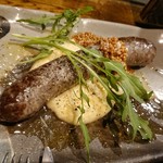 十彩 - サルシッチャ