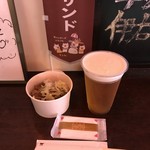 肉の万世 - H30.10　牛すじ・生ビール中