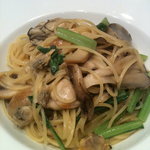 ブロッソ - ランチ：牡蠣ときのこの和風ペペロンチーノ