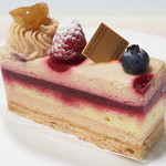 アテスウェイ - マロンフリュイルージュ