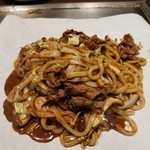 戸田亘のお好み焼 さんて寛 - 10食限定   雲太椎茸と牛肉の焼きうどん   1,980円