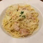TRATTORIA da COVINO - 北海道産スモークサーモンと白菜のクリームソーススパゲッティ