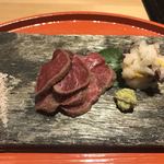 肉屋 雪月花 NAGOYA - 近江牛ランプ刺身