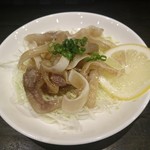 天ぷら まめすけ - 豚耳の塩焼き ¥420