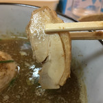 三谷製麺所 - チャーシュー リフト