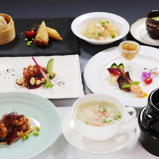 ランチ ディナー ヌーベルシノワ 竹 コース3800円 税抜 お得なクーポン あり フカヒレをふんだんに使った新感覚のヌーベルシノワをご堪能 5名より個室利用可 金香楼 キンコウロウ 日本大通り 中華料理 食べログ