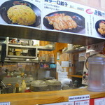 博多一幸舎 中洲店 - やや狭い店舗