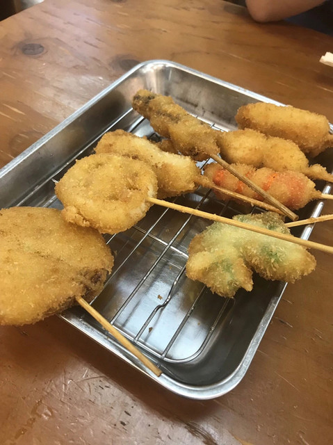 串かつじゃんじゃん じゃんじゃん横丁店 新今宮駅前 串揚げ 串かつ 食べログ
