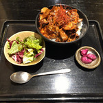 蕎麦鳥 - 黒ダレ豚丼