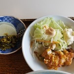 華乃樹 - 唐揚げ＆サラダ＆お新香