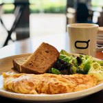 Q CAFE by Royal Garden Cafe - 