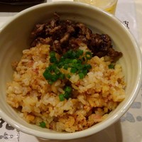 本格肉料理 丸小 - ガーリックごはん