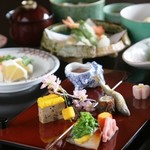 人丸花壇 - 季節をお楽しみいただけるお料理の数々