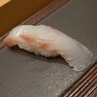 仁 - 