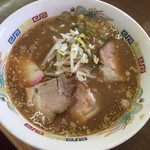 さつまラーメン - みそラーメン