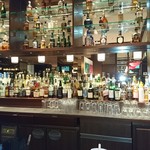 ウルフギャング・ステーキハウス - バーカウンター