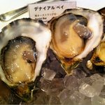 オストレア oysterbar&restaurant  赤坂見附店 - 塩味がしっかりのサッパリ牡蠣