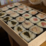 天史朗鮨 - おまかせ細巻き（たらこ、とろ鉄火、イカ軟骨、葉とうがらし）