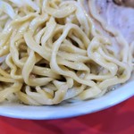 ラーメン二郎 - 麺