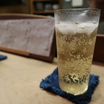 花いち - ジンジャーエールです、ハイボールに見えるかな？(笑)