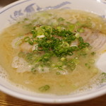 博多ラーメン でぶちゃん - 博多ラーメン