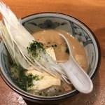 鳥田むら 渋谷店 - 煮込みは味噌仕立て
