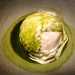 すみや亀峰菴 - バニラアイスクリーム 抹茶仕立