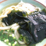 すずめ庵 - わかめうどん