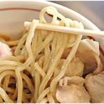 つけめん 蜩 - 食べ応えのある太麺。