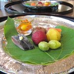 日本料理 子孫 - ミニ八寸。　いずれも美味しゅうございました。