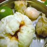 China Modern Liang You　良友 - 飲茶ランチ1600円　飲茶５種