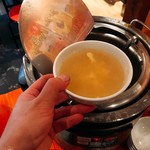Ai Rabu Gyouza Akiba No Ryuuou - 秋葉原竜王のランチのスープは鶏白湯たまごスープ^_^
      優しいお味か中華料理によく合うと大好評！！