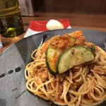 Iko uan - 日替わりパスタ。冬瓜とツナ トマト パンは食べ放題(´⊙ω⊙`)