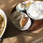 カレーらーめん じぇんとる麺 - セット