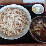 本手打ちうどん庄司 - 肉汁うどん中盛