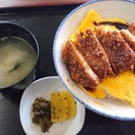 Kissa Sharumu - オムのせソースカツ丼700円