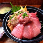 清水港　みなみ  - 限定 特選本鮪丼(あおさの味噌汁が付く)