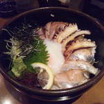 魚と酒 はなたれ - 漁師まかない丼