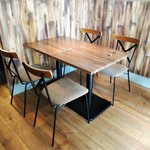 Le Trefle - 店内　４名掛けテーブル席