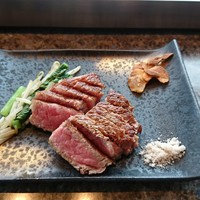 ステーキハウス ミディアムレア - 