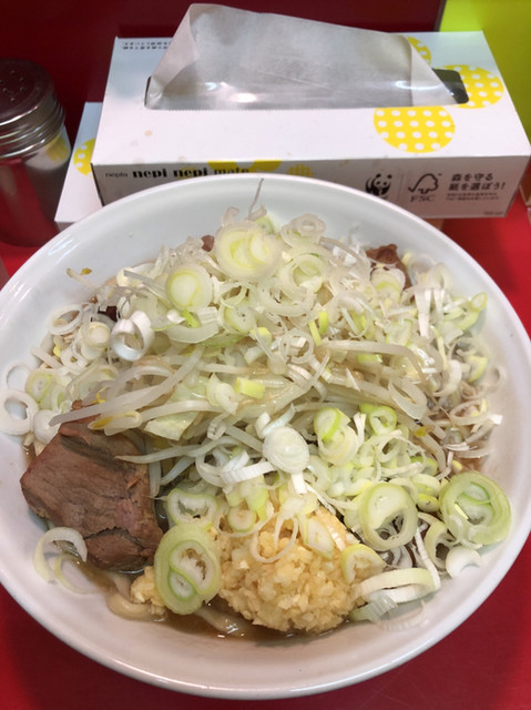 豚ラーメン>