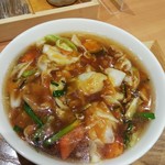 東海パーキングエリア（下り線）フードコート - スタミナラーメン