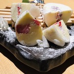 九州名物とめ手羽 - いちご大福のアイス