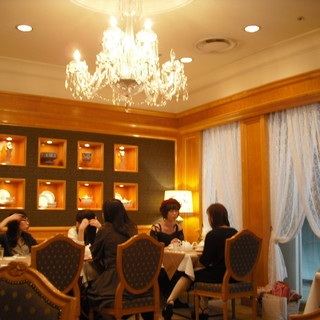 カフェ ドグレース_2