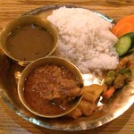 カスタマンダップ 大塚 - ダルバート500円！