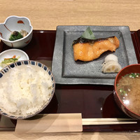 上越やすだ  銀座二丁目店 - 