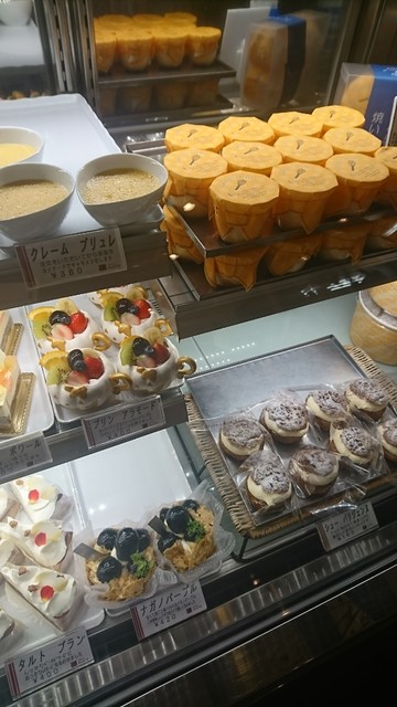 菓子工房シュクル Patisserie Sucre 益生 ケーキ 食べログ