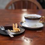 ハミングバードコーヒー - マンデリン、チョコレートケーキ