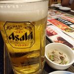 三代目網元 魚鮮水産 - 生ビール大ジョッキ 税抜620円とお通し 税抜300円