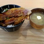 キッチン チカライト - 豚バラ丼